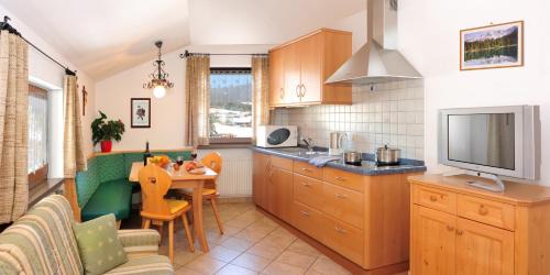One-Bedroom Apartment (2 Adults)