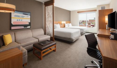 Queen Room with Two Queen Beds and Sofa Bed