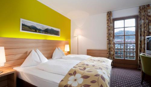 Double or Twin Room with parking space