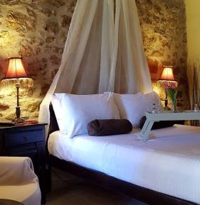 Studio - Split Level