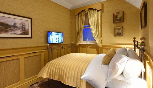 Family Double Room