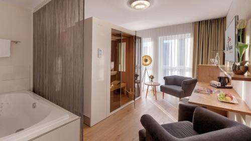 Suite with Sauna