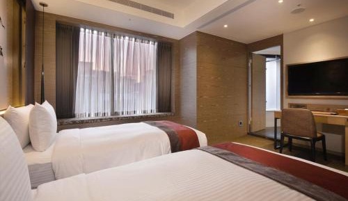 Superior Twin Room