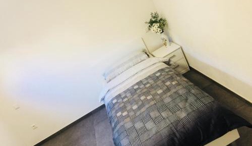 Single Room with Private Bathroom