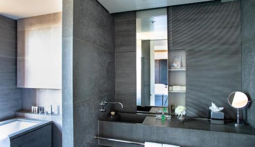 Serpentine Suite 