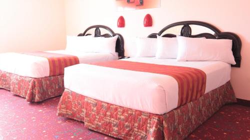 Premium Queen Room with Two Queen Beds