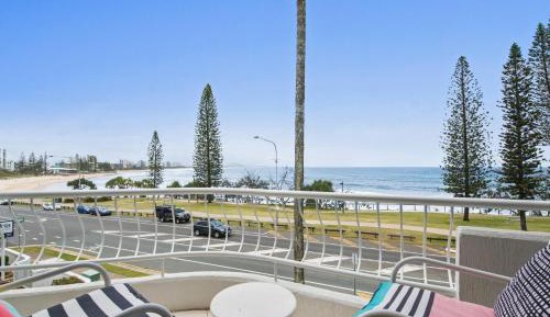 Superior One-Bedroom Apartment with Ocean View