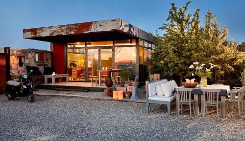 One-Bedroom House