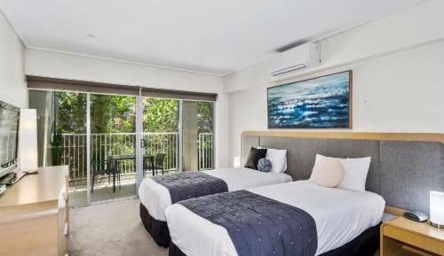 One Bedroom Apartment (8322)