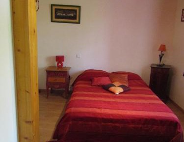 Villa with Garden View