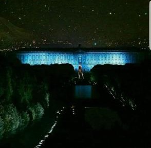 Apartment with Mountain View