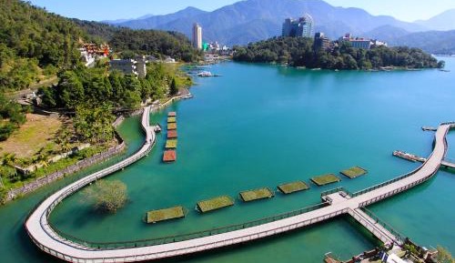 Double Room with Lake View
