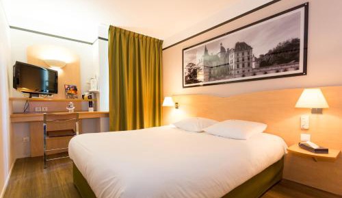 Double Room with One Double Bed