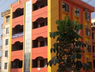 Deluxe Double Room (2 Adults + 1 Child)