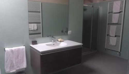 One-Bedroom Suite with Sofa Bed