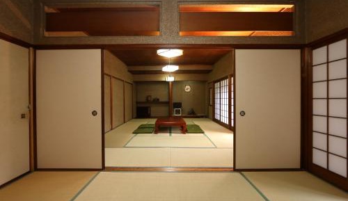 Japanese-Style Room