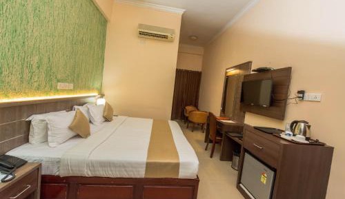Deluxe Ac Room