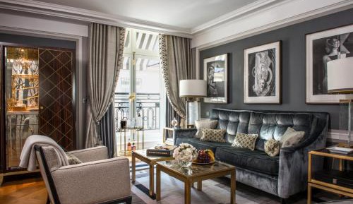 Grand Premier Suite