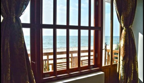 Deluxe Double Room with Balcony and Sea View