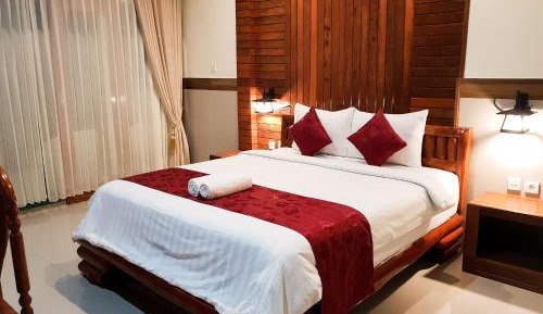 Double Room with Balcony and Sea View