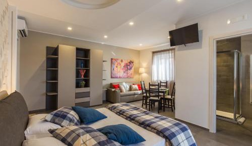Deluxe Quadruple Room
