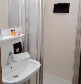 Basic Double Room - Third Floor