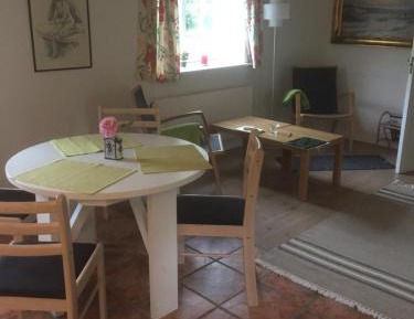 Big One-Bedroom Apartment (3 Adults)