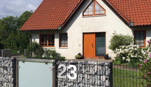 Apartment with Garden View