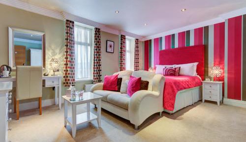 Luxury King Room