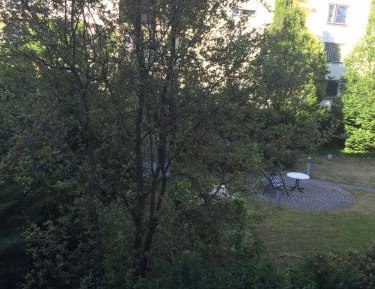 Apartment with Garden View