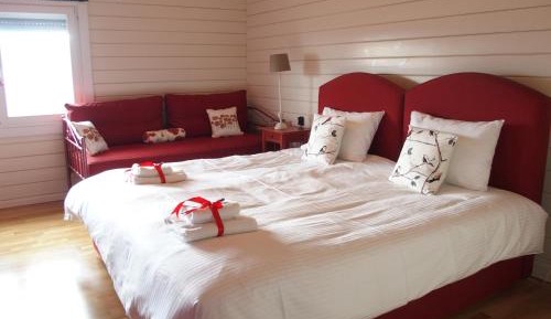 Economy Double or Twin Room