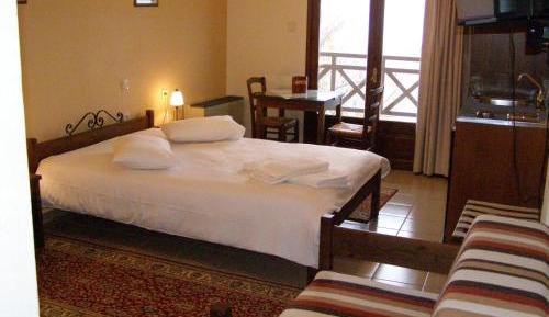 Studio with Mountain View