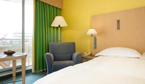 Standard Double Room - Garden and Pool Side