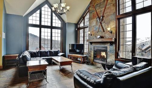 Five-Bedroom Chalet