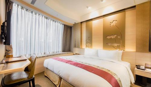 Standard King Room