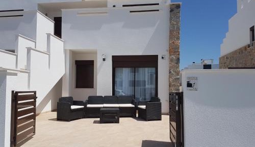 Apartment with Garden View
