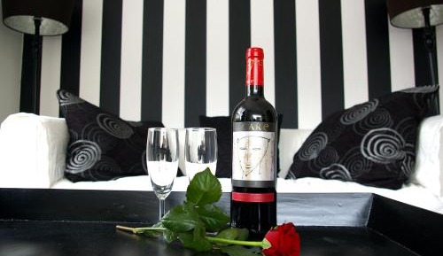 Comfort Suite - Busy