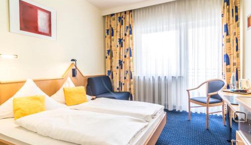 Double or Twin Room with Balcony