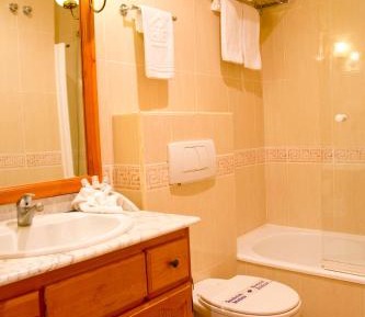 One-Bedroom Apartment (1 Adult)
