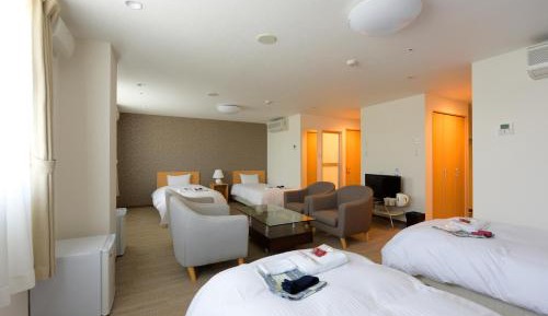 Deluxe Quadruple Room