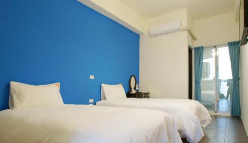 Twin Room with Balcony