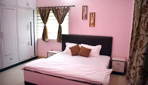 Three-Bedroom Townhouse