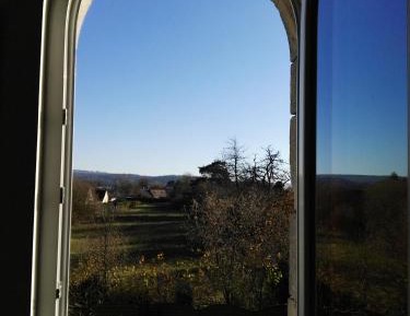 Studio with field view