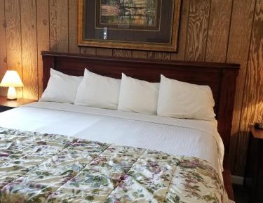 Deluxe King Room - Disability Access