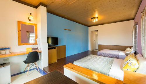 Quadruple Room with Terrace