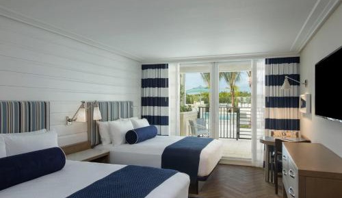 Double Room with Pool View