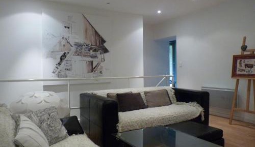 Apartment (6 Adults)