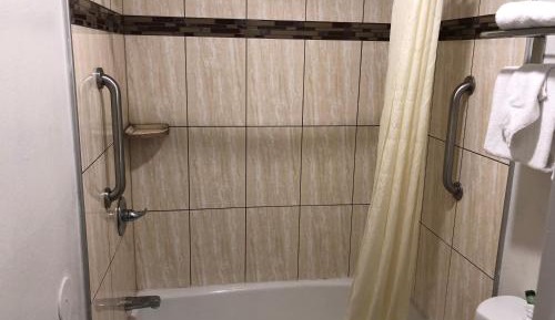 Deluxe Queen Room with Two Queen Beds