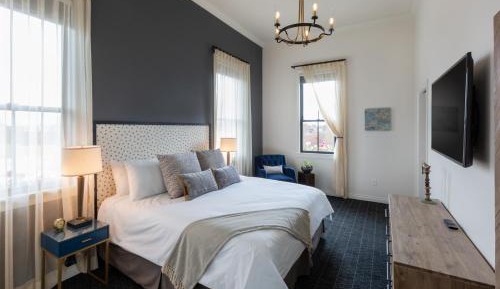 Two-Bedroom Penthouse Suite