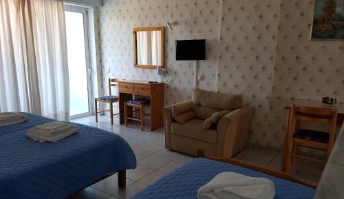 Apartment (3 Adults)